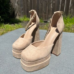 Nude platform heels size 9